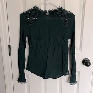The Julissa Scallop Lace Hem top - Hunter green